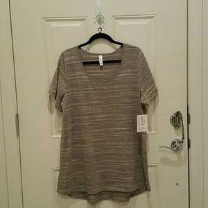 Lularoe Classic Tee xxl /2XL BNWT